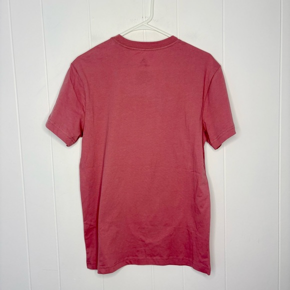 NWT Disney Parks 2024 Minnie Mouse Walt Disney World T-shirt Pink Size Small - Picture 6 of 6